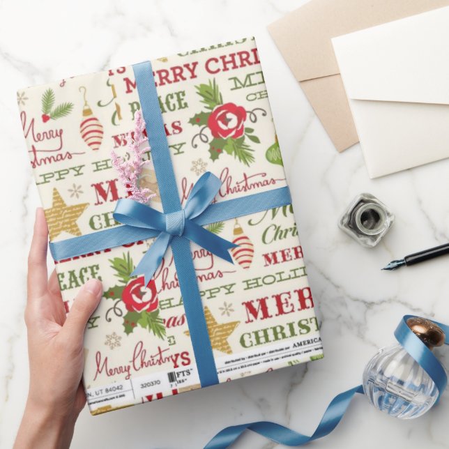 Papel De Presente Merry Christmas Typography Wrapping Paper (Presentear)