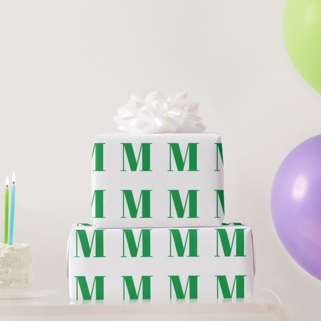 Papel De Presente Monograma inicial de letras branco-moderno verde (Presentes para festas)
