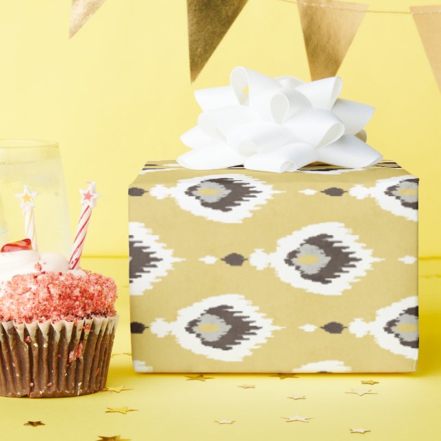 Papel De Presente Monograma tribal de ikat amarelo-boho (Festa de aniversário)