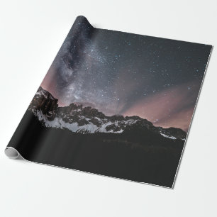 PAPEL DE PRESENTE MONTANHA COBERTA DE NEVE EM STARRY NOITE