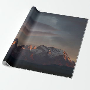 PAPEL DE PRESENTE MONTANHA ROCKY SOB NUVENS DE CINZA