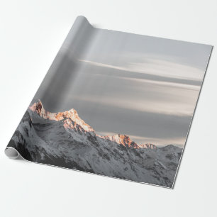 PAPEL DE PRESENTE MONTANHAS COBERTAS COM NEVE
