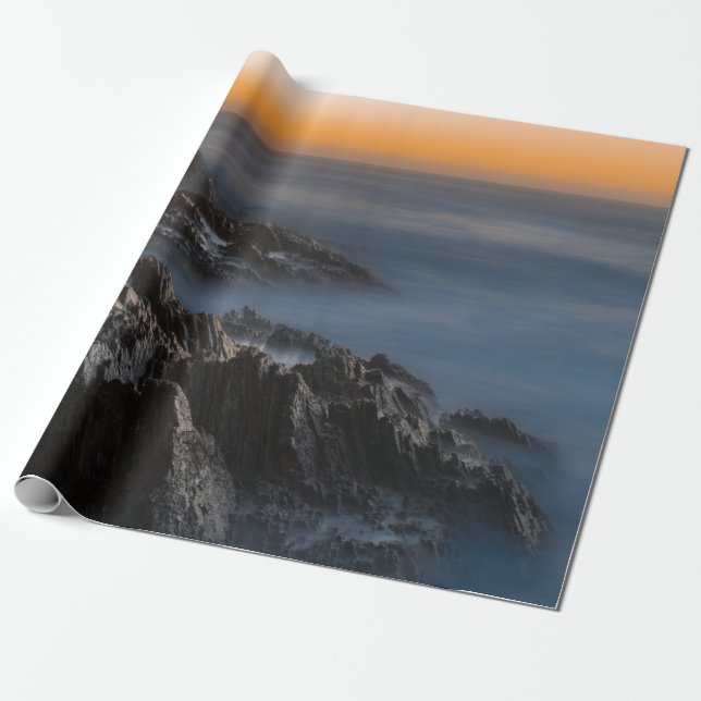 Papel De Presente MONTANTES DE cinzas COM NUVENS (Desenrolado)