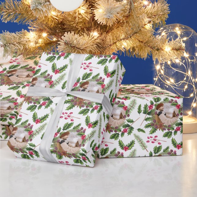 Papel De Presente Natal Holly Wreath Foto Personalizada (Feriados)
