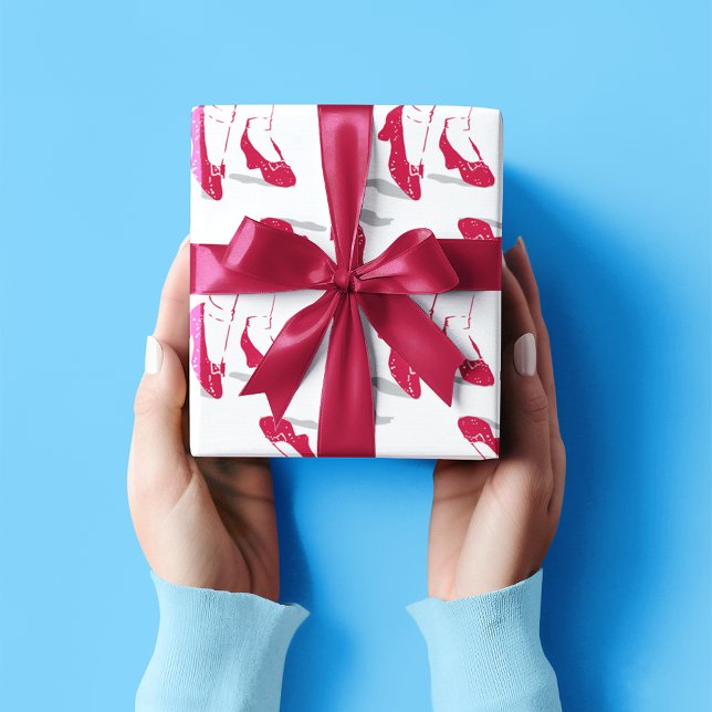 Papel De Presente O Assistente De Oz™ | Padrão Ruby Slippers™ (Wrapped gift)