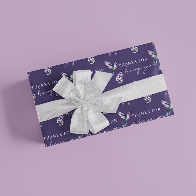Papel De Presente Obrigados Por Serem Você A Moldar Folhas De Papel (Show your gratitude with this, "Thanks for being you" hummingbird wrapping paper! )