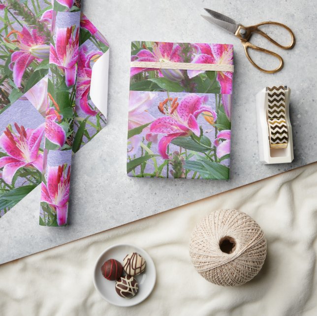 Papel de Presente ou Artesanato com Padrão de Flor (Artesanato)