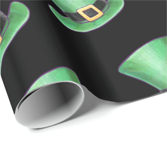 Papel De Presente Paddy's Day Green Top Hat Pattern on Black (Ponta do rolo)