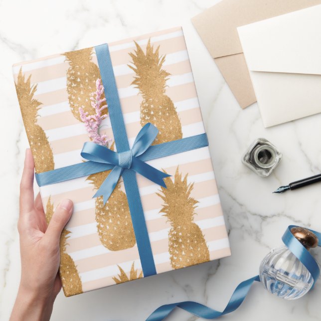 Papel De Presente Padrão de Abacaxis Dourados Tropical  (Presentear)