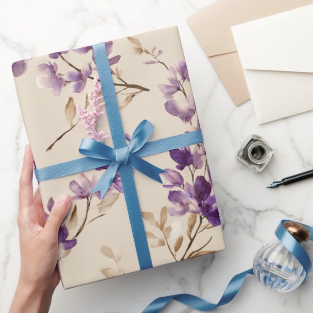 Papel De Presente Padrão de Aquarela Flor de Lavanda Bege Clássico (Presentear)