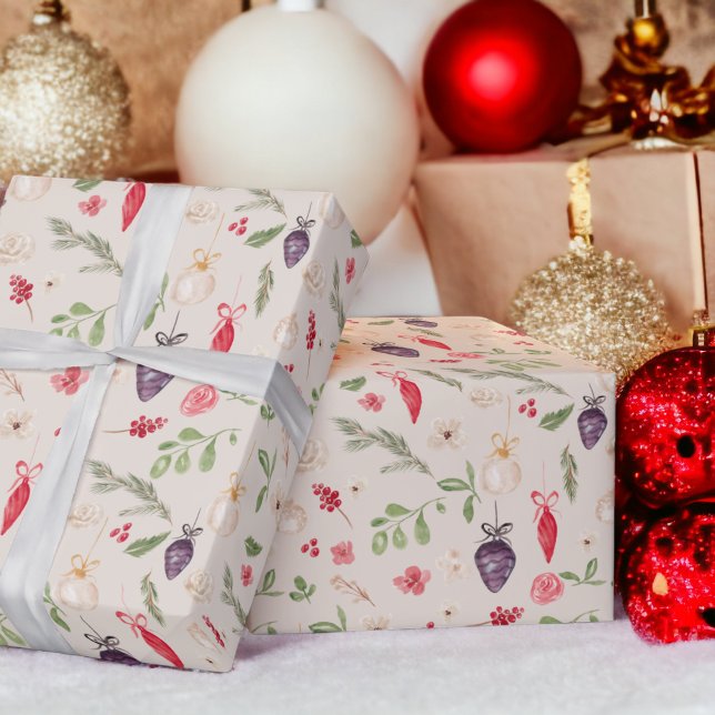 Papel De Presente Padrão de aquarela floral floral russo (Rustic Christmas floral bauble watercolor pattern Wrapping Paper on beige)