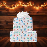 Papel De Presente Padrão de café<br><div class="desc">Estilo de café bonito de xícaras de café,  chaleiras,  canecas de café,  moinhos de café,  grãos de café e folhas de chá. Estes são em tons de aquarela de listras castanhas,  azuis/brancas,  azuis e lacrimejantes.</div>