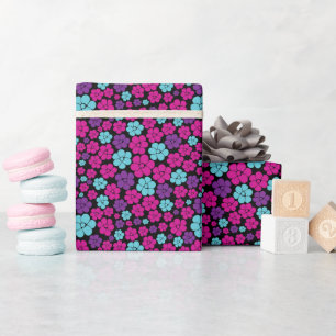 Papel De Presente Padrão de Flor - Rosa, Roxo, Azul e Preto