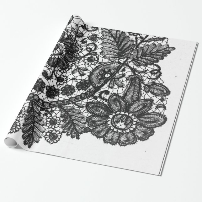 PAPEL DE PRESENTE PADRÃO DE LACE DE ANTIQUILO PRETO E BRANCO COM PRE (Desenrolado)