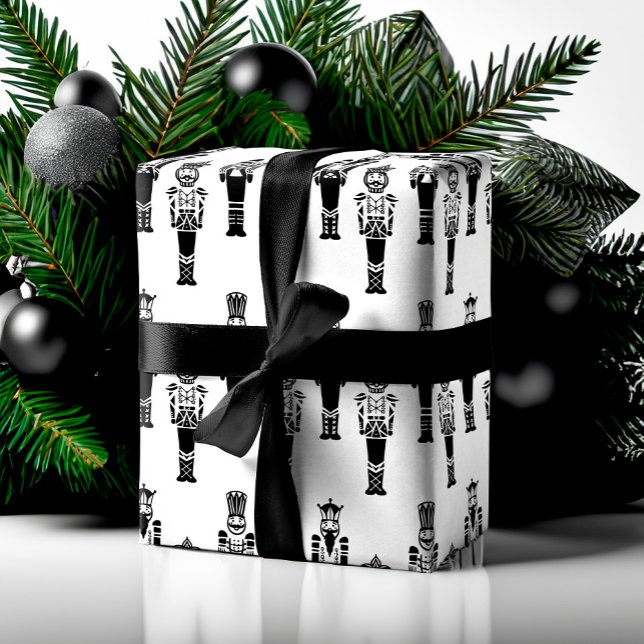 Papel De Presente Padrão de Nutcracker do Abstrato de tendências pre (Black & White Trendy Abstract Nutcracker Pattern Wrapping Paper)