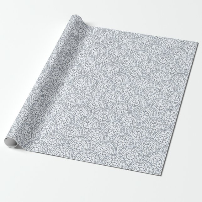 Papel De Presente Padrão de ondas de mandala azul sobre fundo branco (Desenrolado)