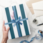 Papel De Presente Padrão de risca escura elegante e branco<br><div class="desc">Simples papel de embrulho de chá escuro - perfeito para casamentos,  chás de panela e aniversários.</div>