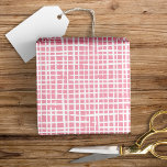 Papel De Presente Padrão de Tecido Rústico Moderno Rosa Bonito<br><div class="desc">Este design moderno de papel de embrulho apresenta um padrão de xadrez desenhado à mão em branco sobre um fundo rosa bonito...  Uma escolha maravilhosa para muitas ocasiões!</div>