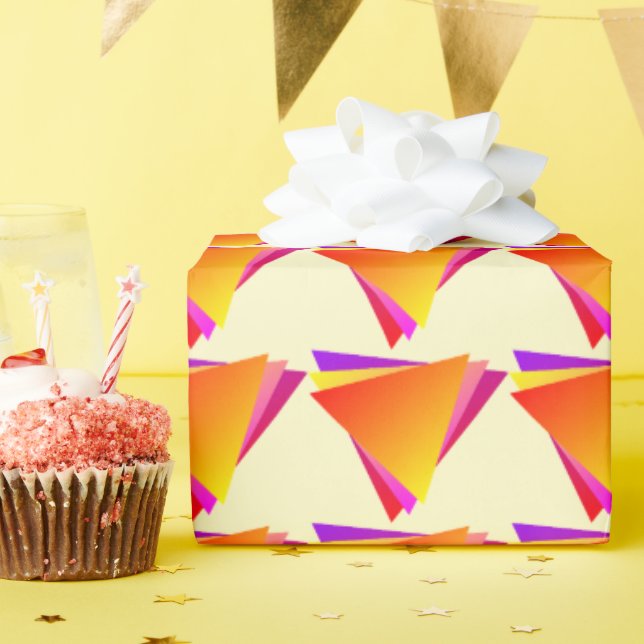 Papel De Presente Padrão de Triângulo Dinâmico (Festa de aniversário)