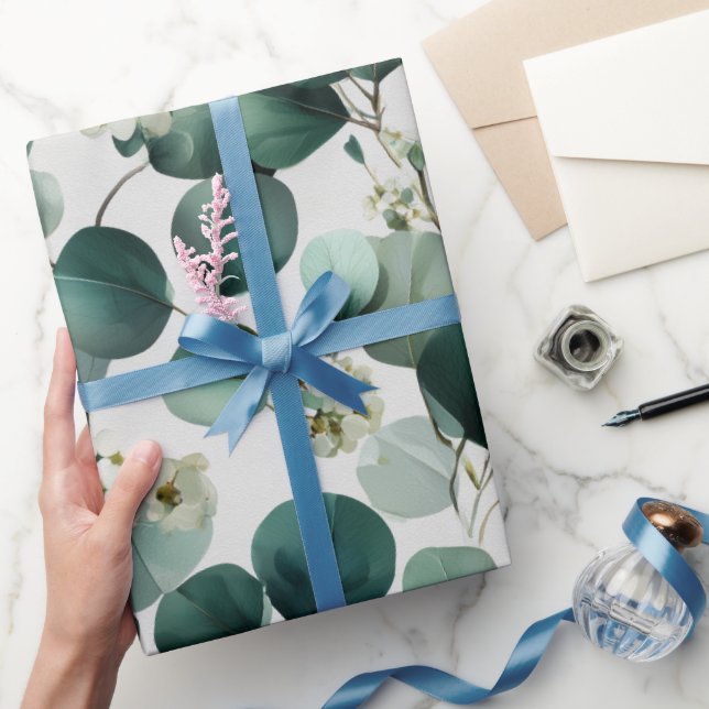 Papel De Presente Padrão Floral Branco de Eucalipto Verde Botânico (Presentear)