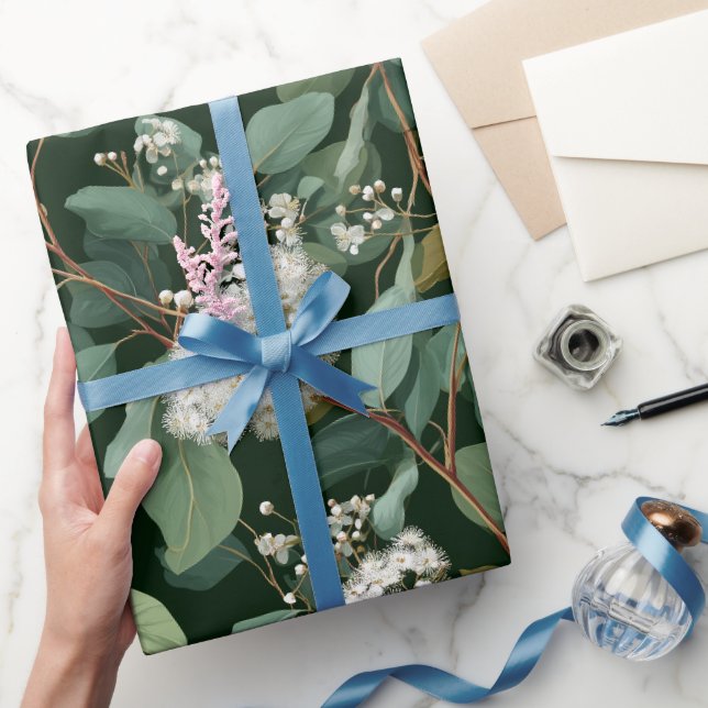 Papel De Presente Padrão Floral Branco de Eucalipto Verde Botânico (Presentear)