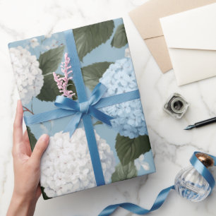 Papel De Presente Padrão Floral de Hortênsia Azul Soft Cottagecore