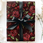 Papel De Presente Padrão Floral do Elegant Rosa vermelha<br><div class="desc">Este Elegante Papel de Acondicionamento Floral de Padrão do Rosa vermelha traz um toque de sofisticação e romance ousado para qualquer presente. Apresentando rosas vermelhas profundas contra um fundo elegante,  esta design é perfeita para eventos formais,  casamentos,  aniversários e ocasiões elegantes onde beleza e estilo são uma necessidade.</div>