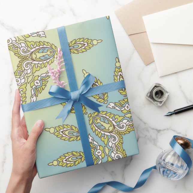 Papel De Presente Padrão floral intrincado com folhas simétricas (Presentear)