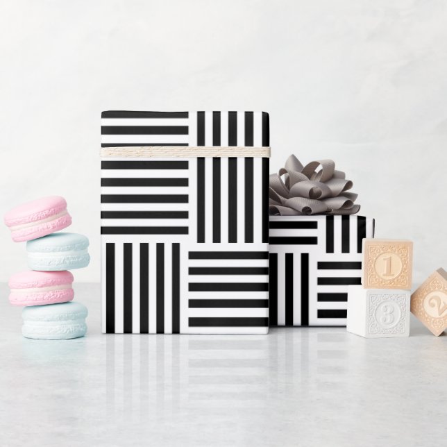 Papel De Presente Padrão Geométrico Listrado Preto e Branco (Chá de bebê)