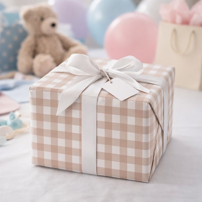 Papel De Presente Padrão Xadrez Ginga Rosa e Branco (Wrapping paper with a pink and white gingham plaid pattern.)
