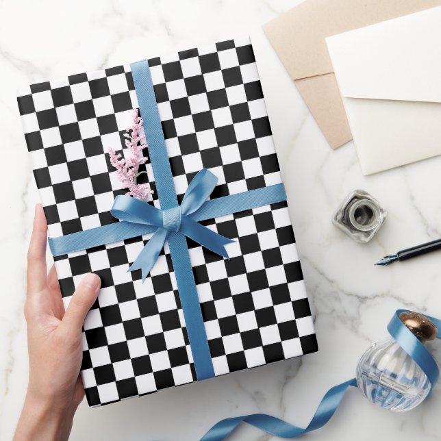 Papel De Presente Padrão Xadrez Preto e Branco (Presentear)