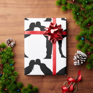 PAPEL DE PRESENTE PAPEL DE EMBALAGEM DO BEIJO DE CASAL ROMÂNTICO