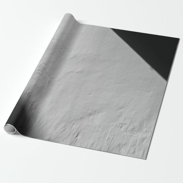 PAPEL DE PRESENTE PAREDE PINTADA BRANCA COM TÊXTIL PRETO (Desenrolado)