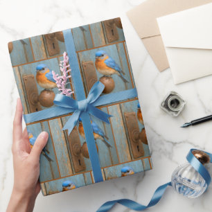 Papel De Presente Pássaro Azul em uma Maçaneta Enferrujada