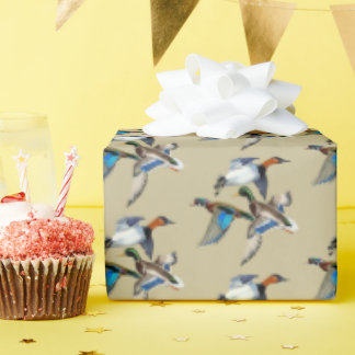 Papel De Presente Patos Canvasback, Mallard e Wood em Voo