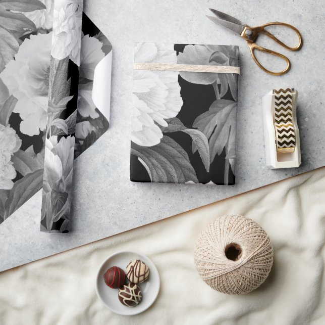 Papel De Presente Peões Pretos e Brancos Aquarela Floral (Artesanato)