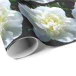 Papel De Presente Peônias brancas<br><div class="desc">Romântica elegante,  elegante e elegante,  peões brancos de vintage- foto floral de H Cooper</div>