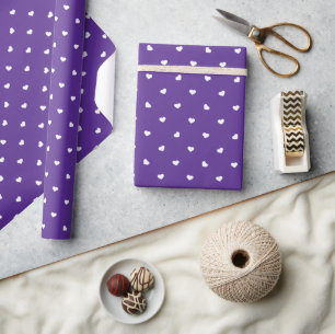 Papel De Presente Petite Hearts on Bright Purple Wrapping Paper