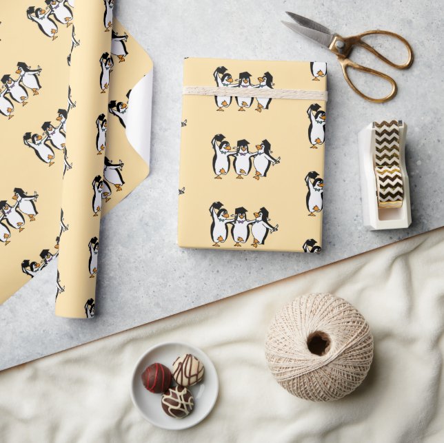 Papel De Presente Pinguin Best Friends Graduação (Artesanato)