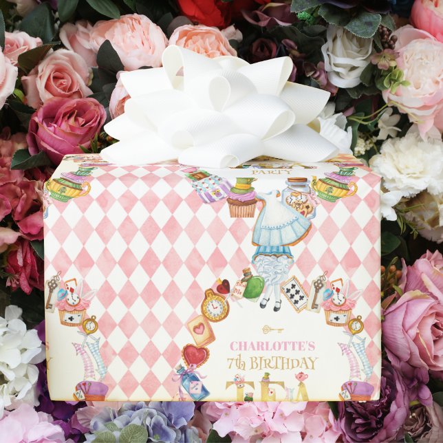 Papel De Presente Pink Alice in Wonderland 7th Birthday   (Criador carregado)