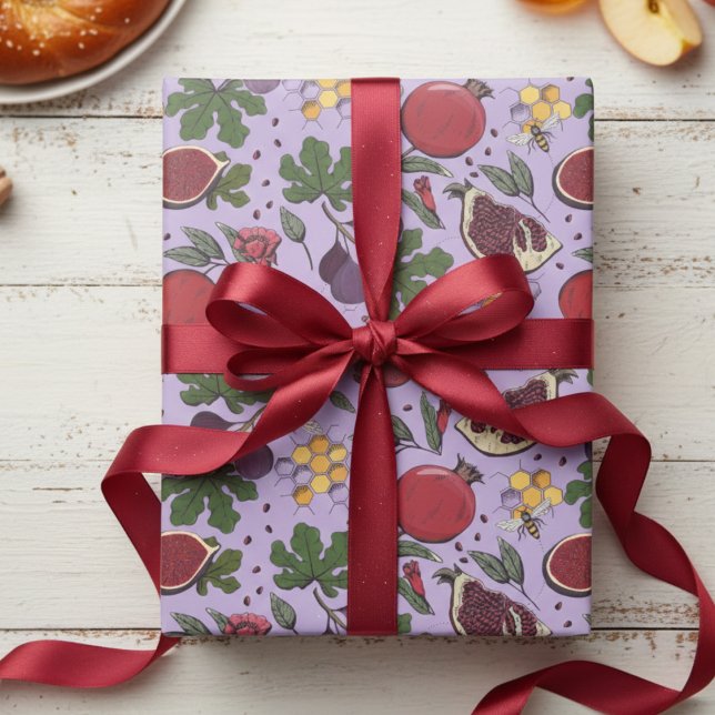 Papel De Presente Pomegranates, Figs and Honey Bees Purple (Purple and Red Jewish Rosh Hashanah Gift Wrap. Elegant Pomegranate & Fig Fruit & Honey Bees Pattern)