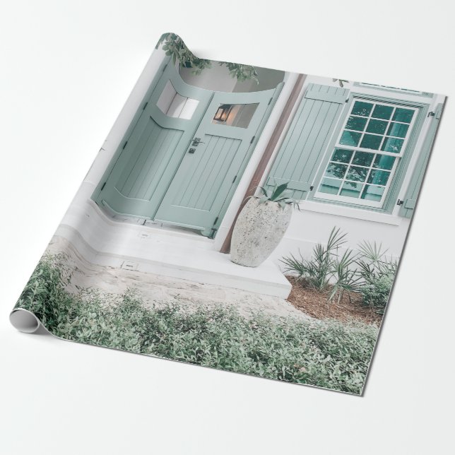 PAPEL DE PRESENTE PORTA FECHADA DURANTE O DIA (Desenrolado)
