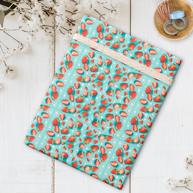 Papel De Presente Presente de Aniversário Floral Retro Morango (Criador carregado)