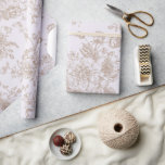 Papel De Presente Presente de Chinoiserie Lavanda<br><div class="desc">Papel de embrulho de presente Chinoiserie Lavanda. Elegante.</div>