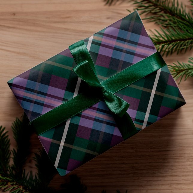 Papel De Presente Púrpura Escuro-Na moda Escuro e Padrão de Xadrez V (Festive Stylish Dark Purple & Green Plaid Pattern Wrapping Paper)