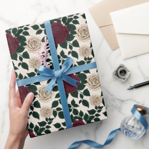 Papel De Presente Rosas Vermelhas E Burgundy Luxuriantes Com Folhas