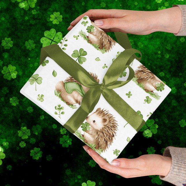 Papel De Presente Rua de Shamrock de chapéu Verde de Hedgehog Bonito (Criador carregado)