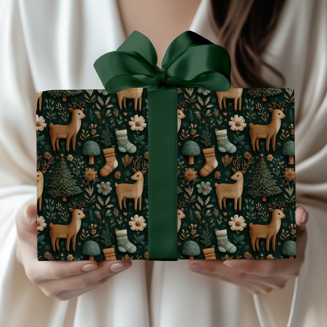 Papel De Presente Russo Moderno Woodland Deer & Pine Tree Natal (Criador carregado)