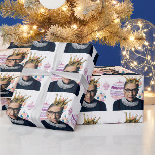 Papel De Presente Ruth Bader Ginsburg com as bolas de Natal