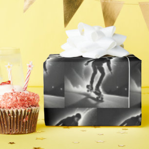 Papel De Presente Skateboard Boy with Lightning Bolts